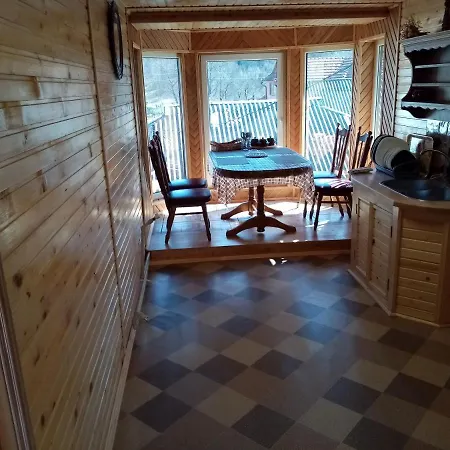 федорчуків гірська хатина Tatil Evi